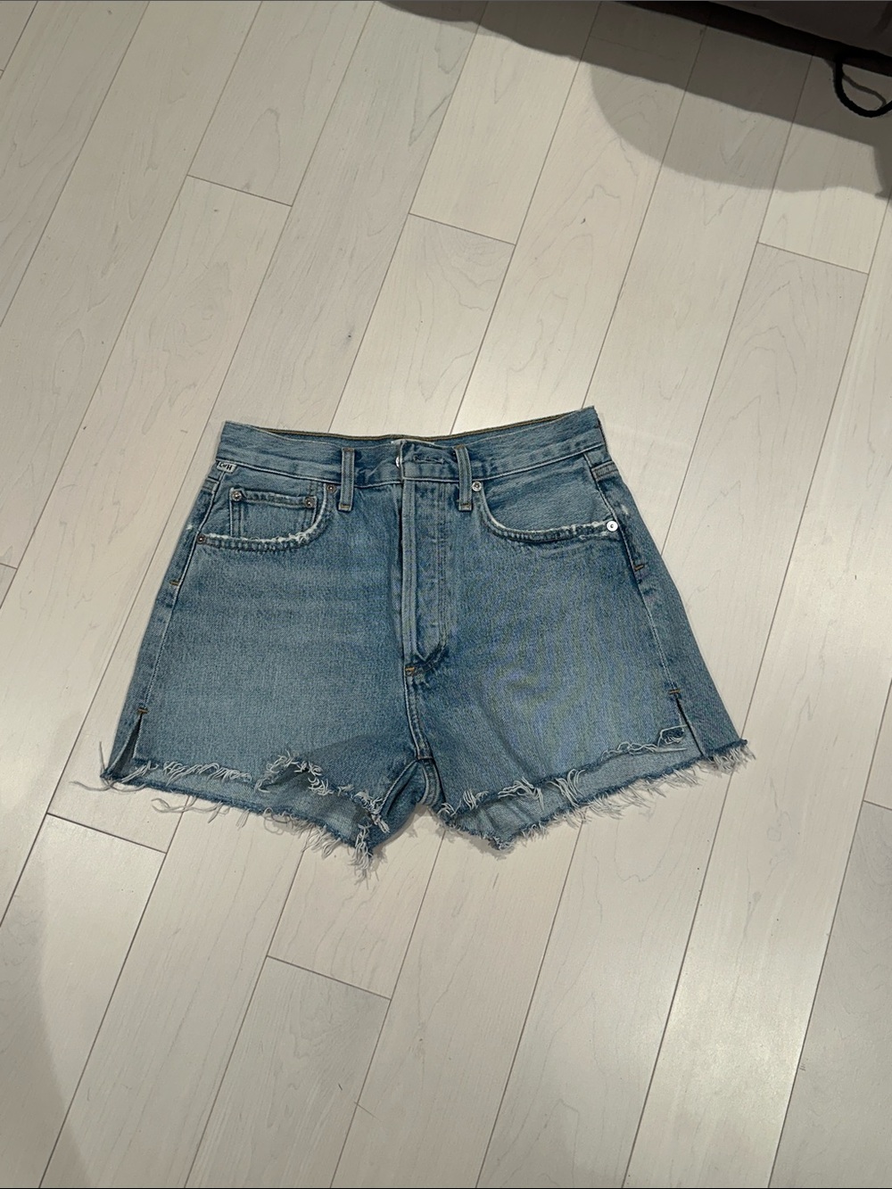 Citizens of Humanity Marlow Light Blue Frayed Denim Shorts - size 25